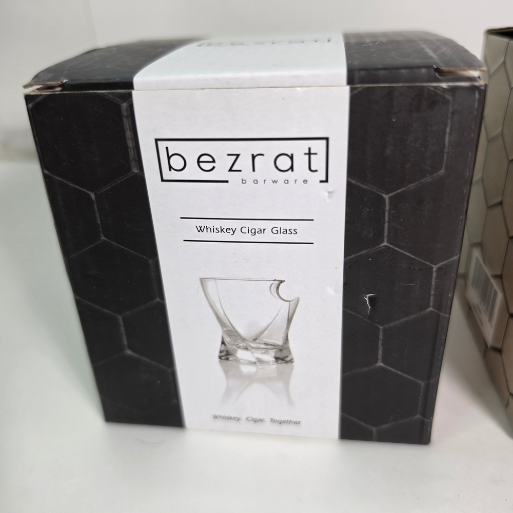 Set of 2 Bezrat Twist Whiskey Cigar Glasses 8oz Built-In Cigar Rest BT988 New